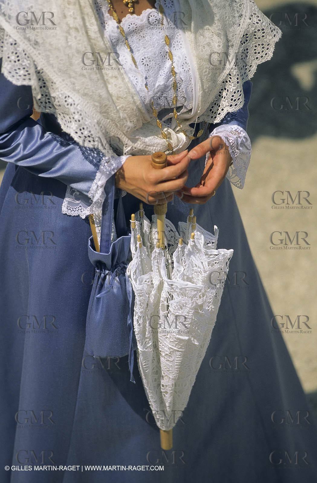 Arles (FRA,13) - Costume from Arles Fest