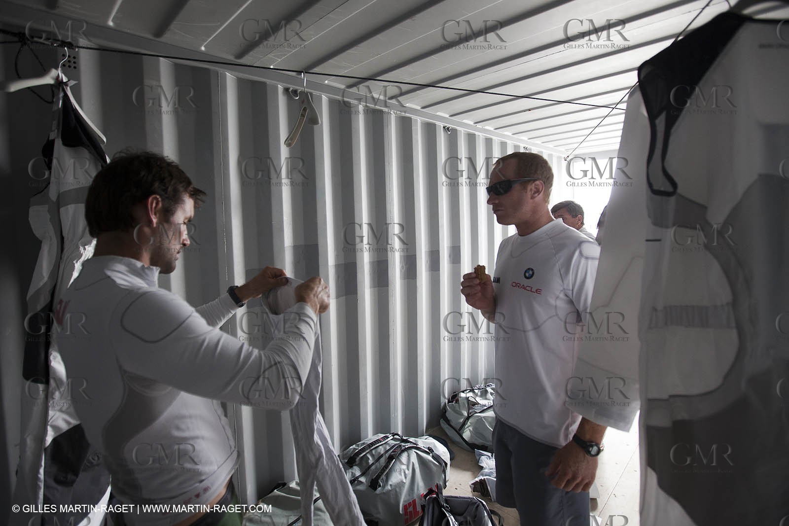 03 08 2010 - Cowes (UK, IOW) - The 1851 Cup -  BMW ORACLE Racing - Day 1.