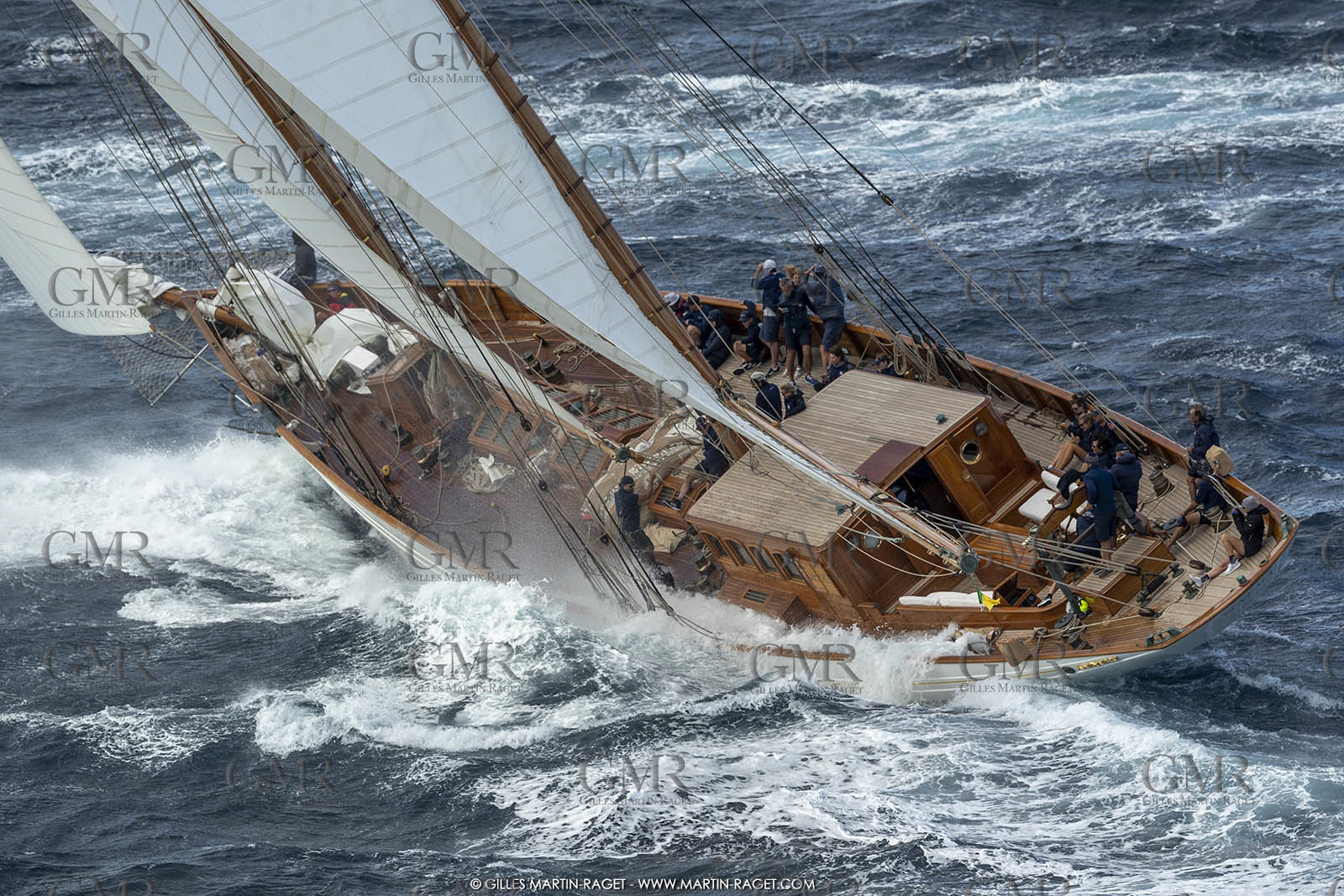 GMR_VST22_D8_7075.jpg