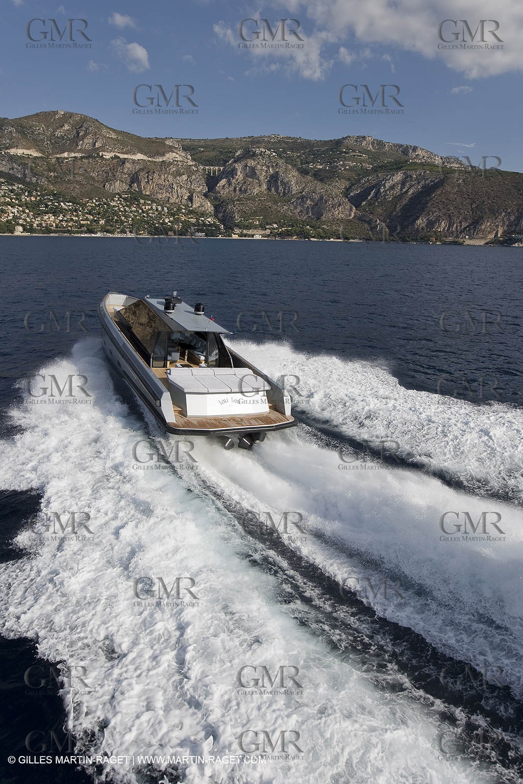 29 09 2007 - St Jean Cap Ferrat - Wally Yachts - Wally Power 70 - Lau Lau